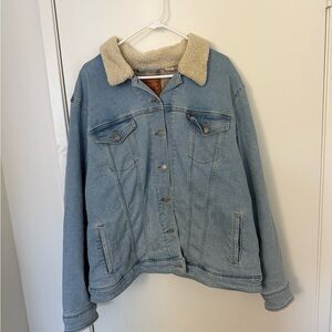 Levi's Blue Denim Jacket with Cream Sherpa Lining